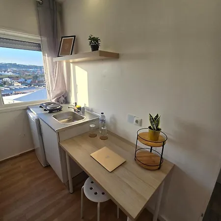 Duo - Cozinha Privativa - Ac - Wc Partilhado - Eficacia Living - *